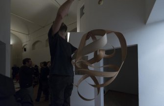 Foto wooden soap bubble raum 04