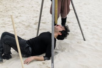 Peng on the Beach 27