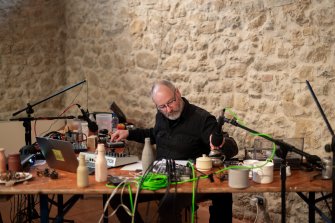 Foto Saturnine Orbit 07