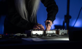 Foto Even More Beautiful Skepticism 02